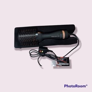 Foxybay blowout Drayer brush